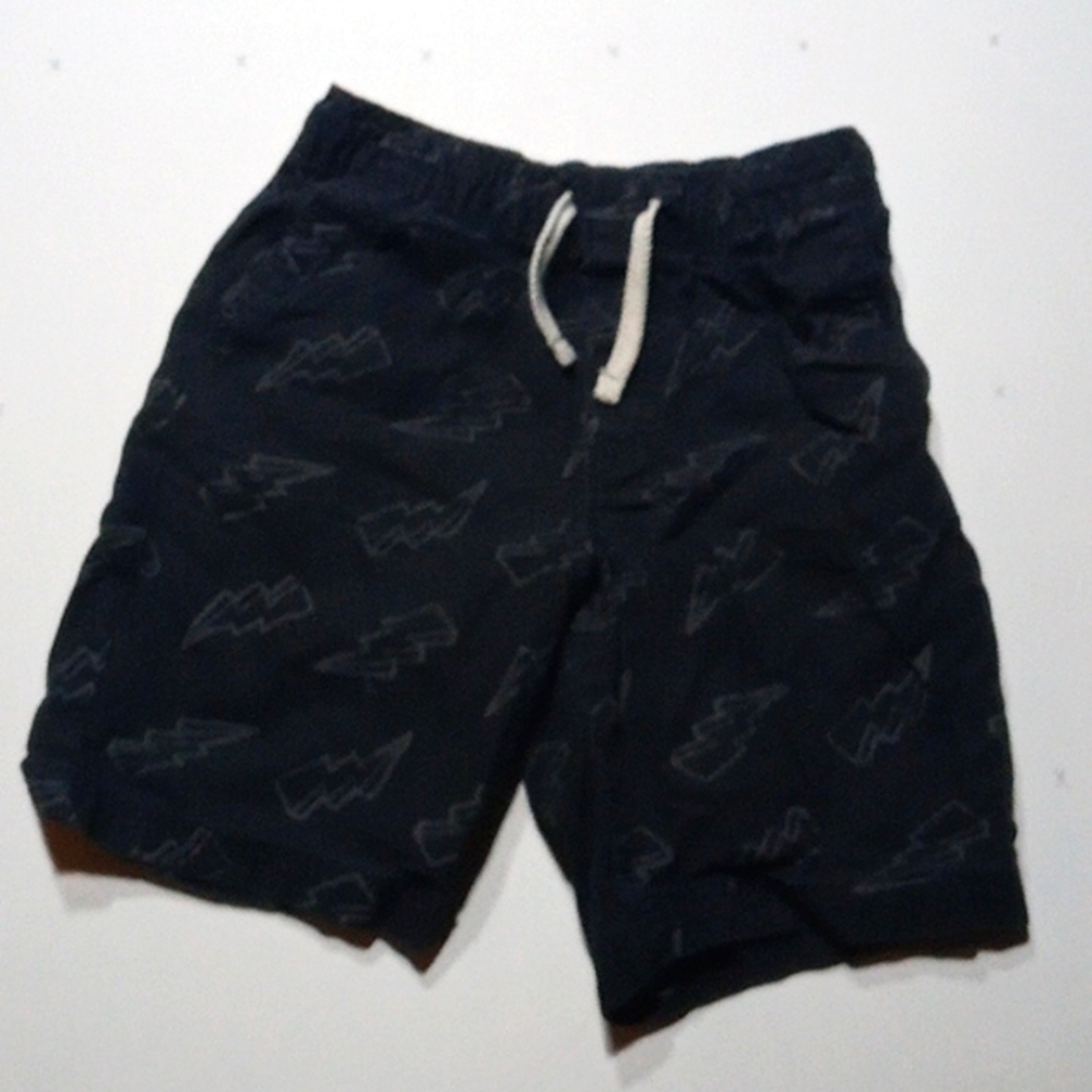 Boys shorts, Arizona Jean Co, 14 Reg(regular), black with gray lighting bolts